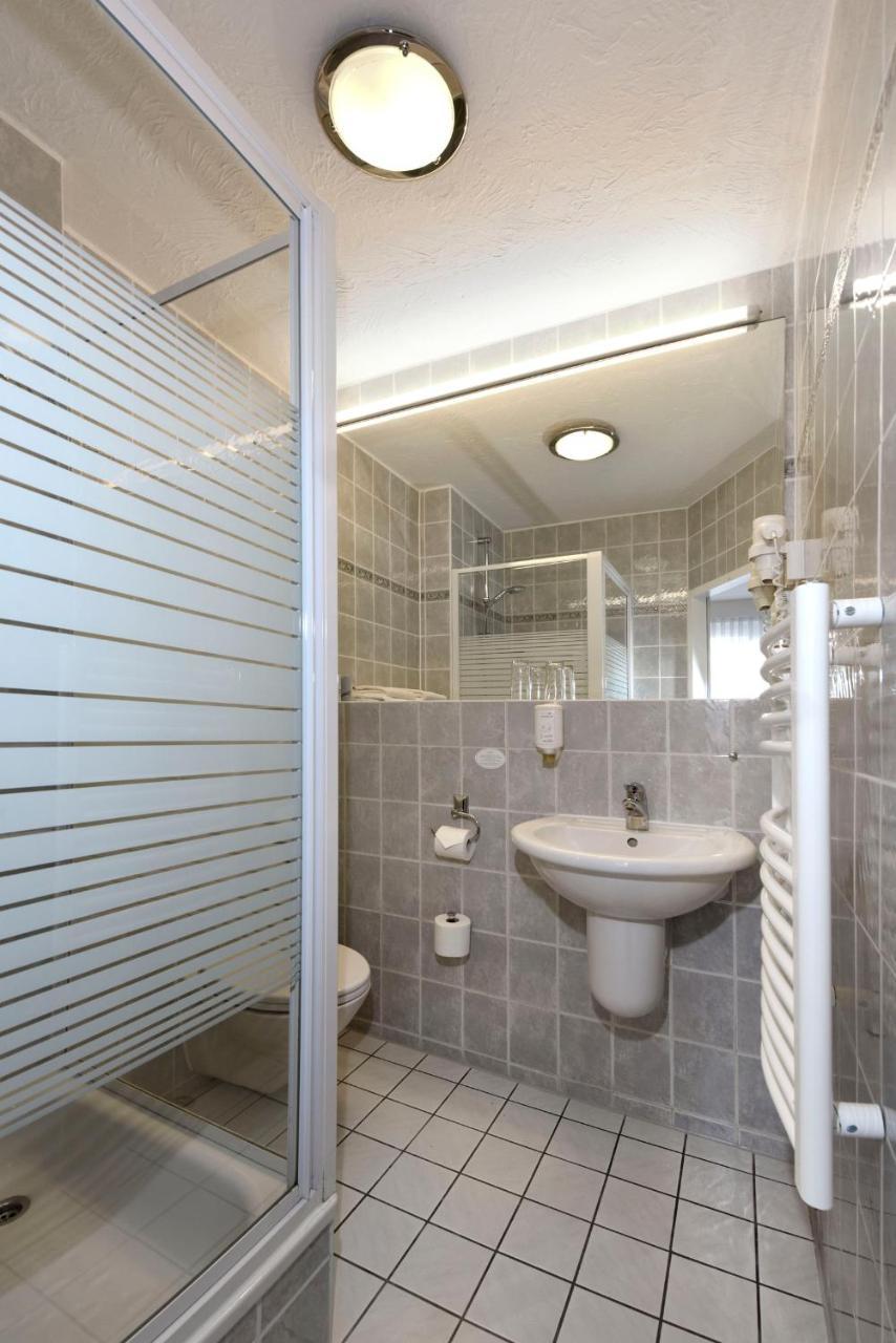 Eisenhüttenstadt Lat Hotel & Apartmenthaus Berlin מראה חיצוני תמונה
